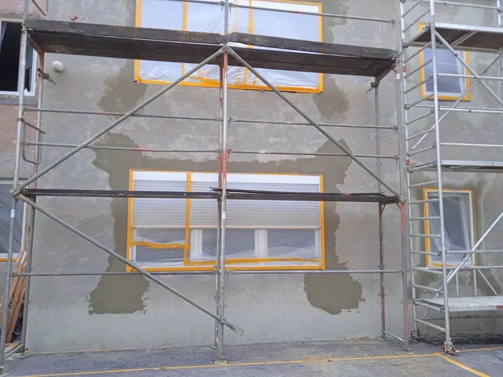 Gerüst an einer Fassade